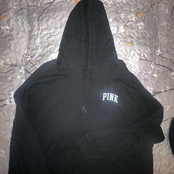 Victoria Secrets Black Shirt with Love Pink Logo Size XL - Picture 6 of 8